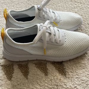 Cole Haan Zero Grand lightweight sneaker size 7.5